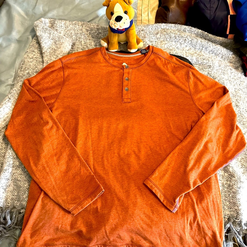 Tommy Bahama X-Large Dark Orange Long Sleeve 1/4 button Shirt